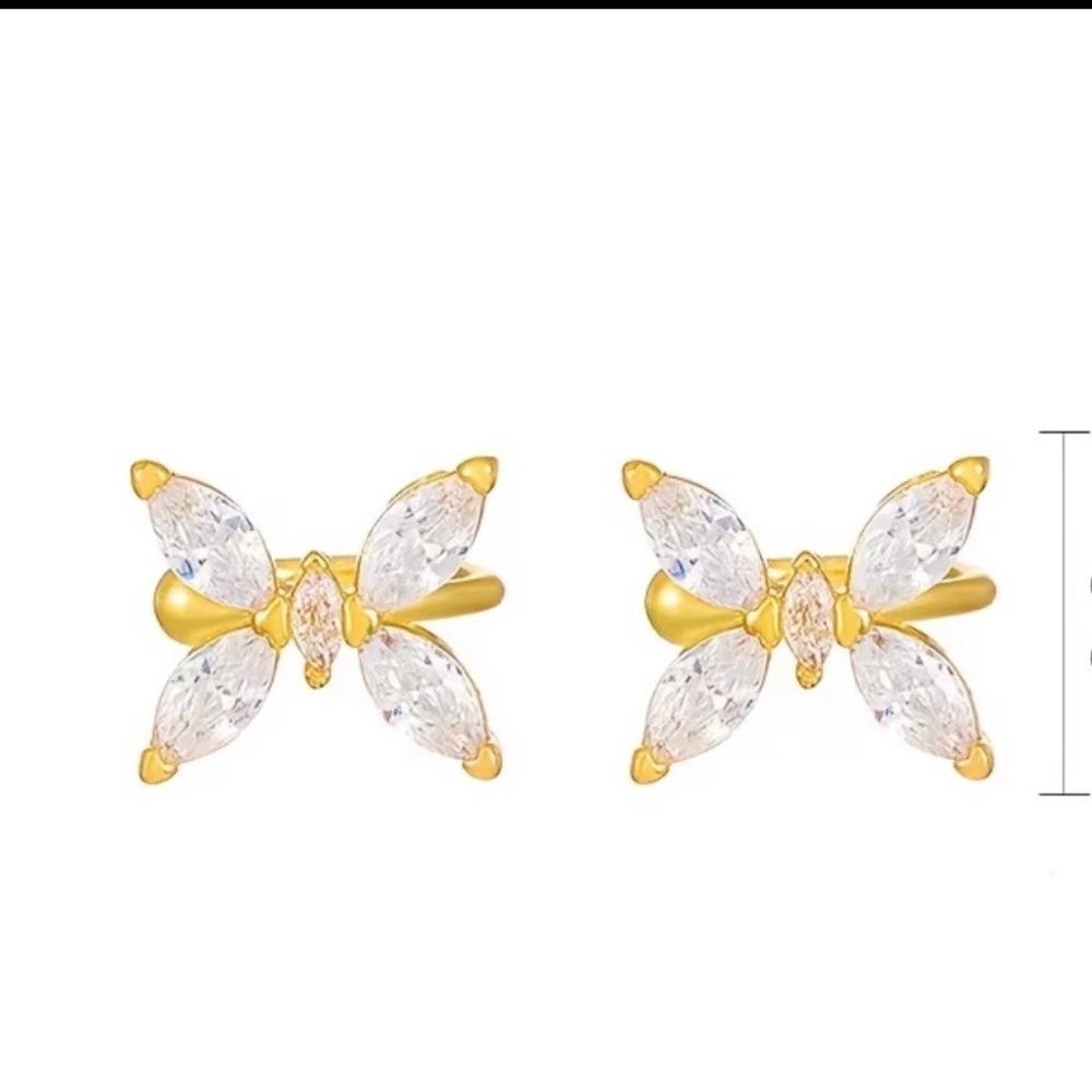 Butterfly ๐ฆ ear ๐ cuff - Picture 3 of 3